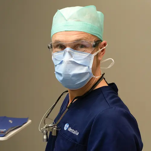 Profilbilde av maxillofacial kirurg og tannlege Karl Iver Hanvold