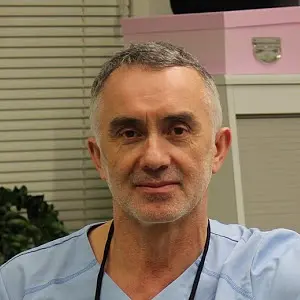 Profilbilde av tannlege Ilias Abojazytovich Sålsajev